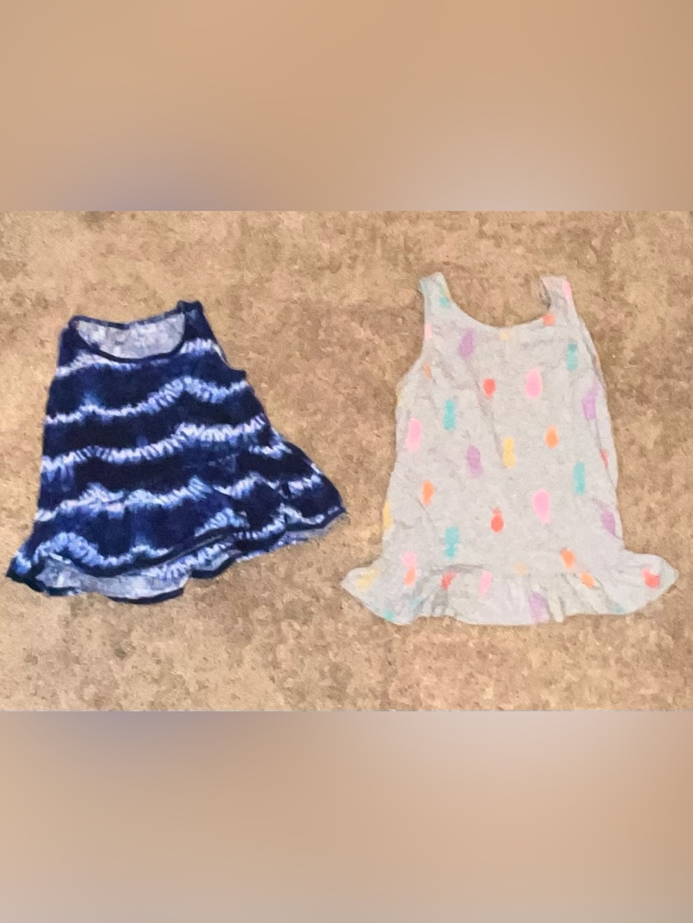 Girls' Sleeveless Tank Top - Gray with Multicolor Dots